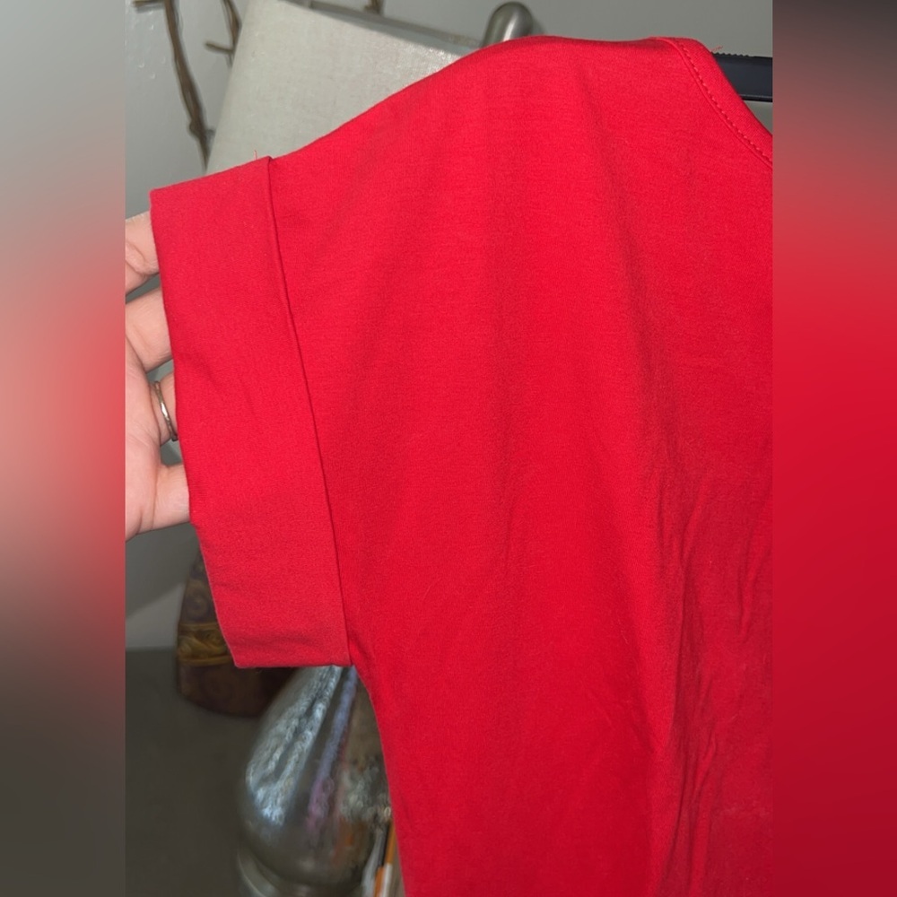 Red Dress - Picture 6 of 7
